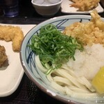 丸亀製麺 - 