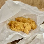 ケンタッキーフライドチキン - クリスピーは小分けの袋に入れて下さっていました。