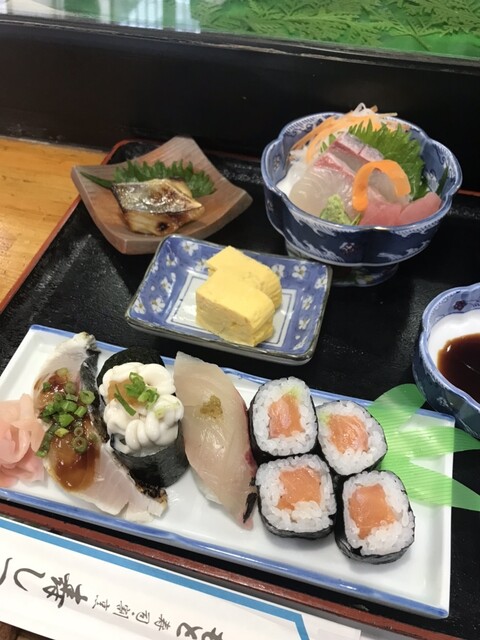 日本画 寿し1 寿し道 桜田, Tabelog Bronze . 1. Tomorokoshi Surinagashi