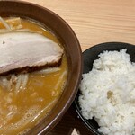 札幌味噌ラーメン アウラ - 