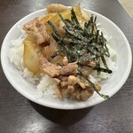 ラーメン 杉田家 千葉祐光店 - まぶし丼