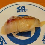 無添くら寿司 - 天然真鯛湯引き１貫 (税込)115円(2024.01.21)