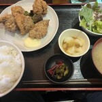 タカカラ - からーげ定食（800円也）　たしかご飯もおかわりできたはず。