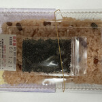 菓子匠　京右近 - お赤飯 (330g: 外装)