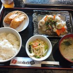 たべろ屋 つきぢ 百八 - 