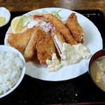 お食事処 たくみ - ミックスフライ定食【Dec.2023】