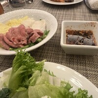 ザ・ループ(ホテルアゴーラリージェンシー大阪堺) - 鯛と牛のしゃぶしゃぶ