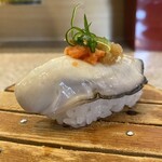 魚磯 - ・宮城県産 生牡蠣 握り