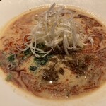 らーめんダイニング三峰 - 担々麺