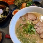 Ramen Tarou - たろちゃんラーメン+焼豚丼