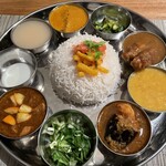 スパイス料理ナッラマナム - 