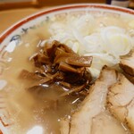 Chuuka Soba Semmon Tanaka Soba Ten - 細めのコリコリ"メンマ"も、仕込みがしっかりした良いアクセント。