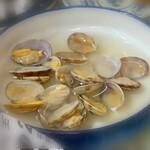 源蔵本店 - あさり酒蒸し 600円