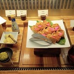 THE TERRACE - いなり寿司:揚げの中は和そば