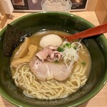 焼きあご塩らー麺 たかはし - 