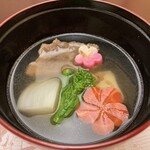 荒井屋 - 牛雑煮、これは以前と変わらず