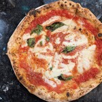 Pizza & Craft Beer Gufo - Margherita 