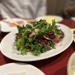 グスタヴォ - 新鮮野菜のサラダ