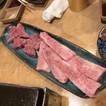 黒毛和牛 焼肉処 西矢 - 