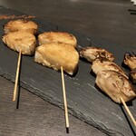Aura Bo - 燻製醤油焼き串（山芋と椎茸）