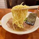 貝と地鶏だしのらぁ麺 ちょろ - 