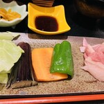 居食屋中吉 - 地鶏鉄板焼き