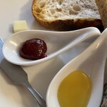 ポム・ダムール - ハチミツ、コンフィチュール、バター