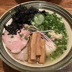 鶏そばヒバリ - 鶏煮干そば＋ばりのせ✨