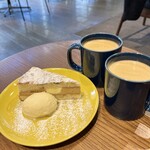 カフェラ バー＆ラウンジ by 上島珈琲店 - 