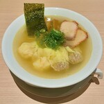 232060987 - 特製雲呑麺（白だし）