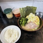 横浜家系らーめん 雷家 - 