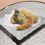 京橋 天冨良と鮨 いしい - 天ぷら　かき　バターナッツ　ヤングコーン