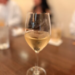 逸品串揚げ なおちゃん 三宮 - 後半は白ワインで❤︎