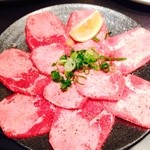 Honkaku Sumibiyakiniku Zeppin - たん