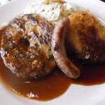 ガスト - ランチ ハンバーグ＆コロッケ＆バジルソーセージ ガスト 札幌栄町店 　