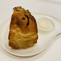 テストキッチンエイチ - オニオンのフォカッチャ