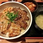 北海道マルハ酒場 - 合盛りカルビ丼（特盛）一式\740