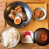 ワレもこウ - 角煮定食（1450円）
