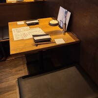 炭火焼肉ホルモン うしごろ 中目黒店 - 