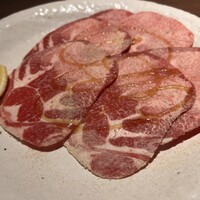 炭火焼肉 一徳 離宮 - 