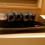 日本橋蛎殻町 すぎた - かんぴょう巻き(追加):食感と味付け､海苔とも申し分なし