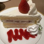 ビストロ・クレアンテ・トウキョウ - ショートケーキ770円