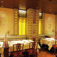 中国飯店 富麗華 - 落ち着いた雰囲気に
