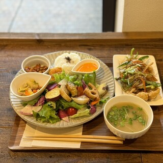 8カフェ+フラワー_0