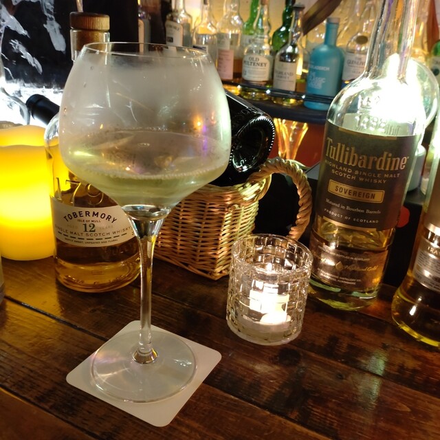 HIGH BALL BASE JIROYA（ハイボールベース ジローヤ） - 青葉通一番町（バー）の写真