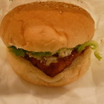 FRESHNESS BURGER - ﾌｨｯｼｭﾊﾞｰｶﾞｰ(\350-)