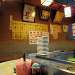 あかね寿司 - 禁煙のステッカーが