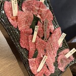 Kuroge Wagyuu Yakiniku Shichikouzan - 