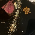 Grill & WineBar Arossa - カンガルー肉