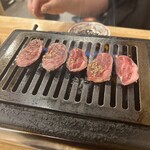 たれ焼肉 うしメロ - 